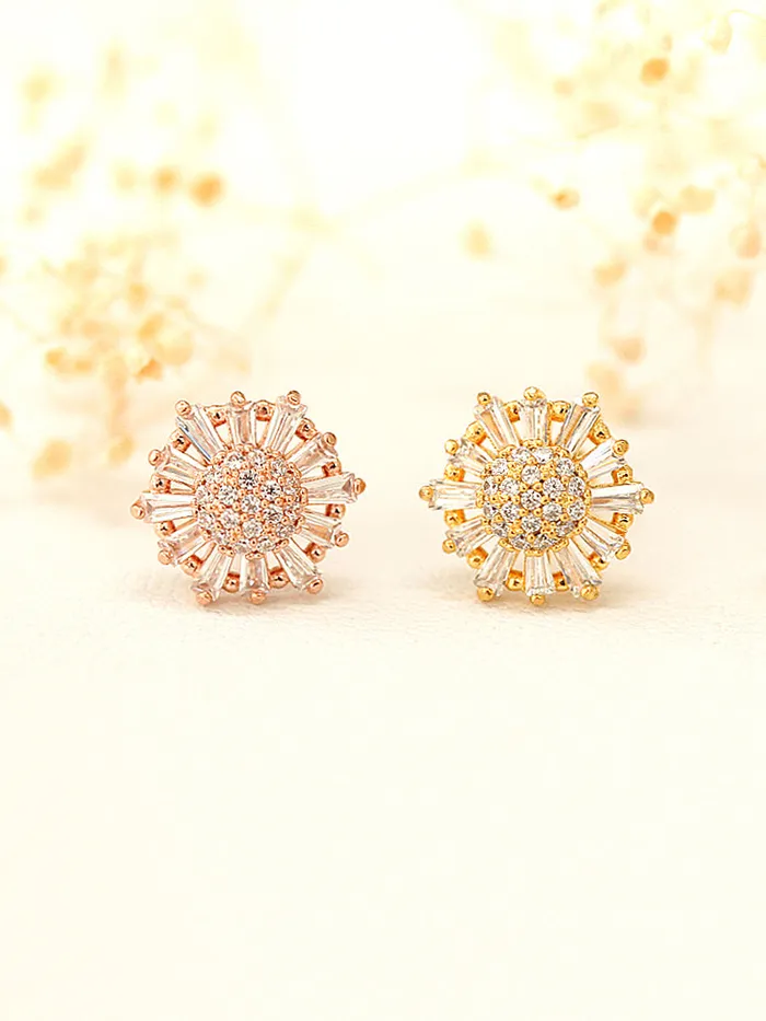 Earrings MinimalBijoux Luxury flower Cartilage earring