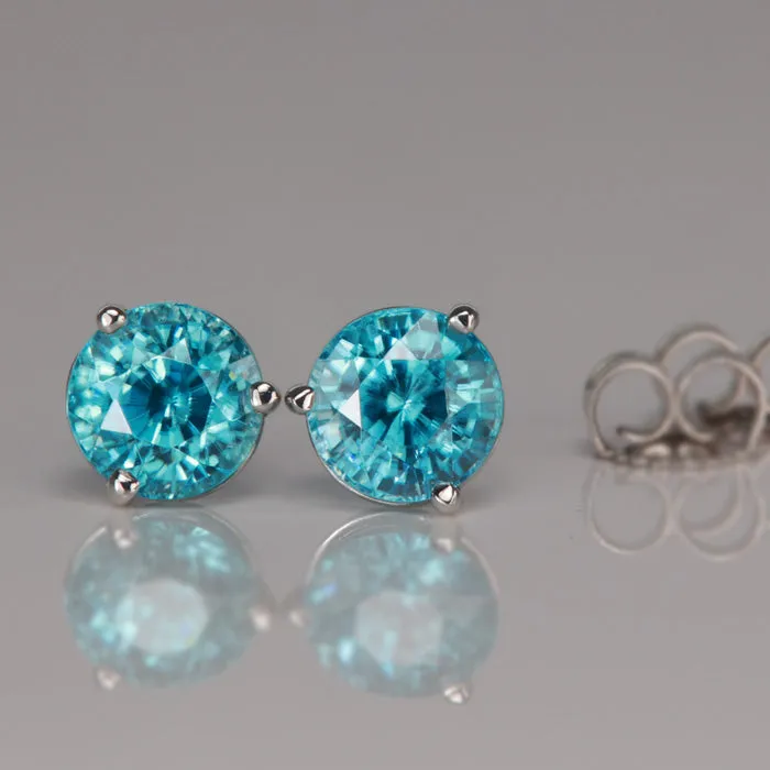 vendorunknown Earrings 14K White Gold Blue Zircon Stud Earrings 325cts