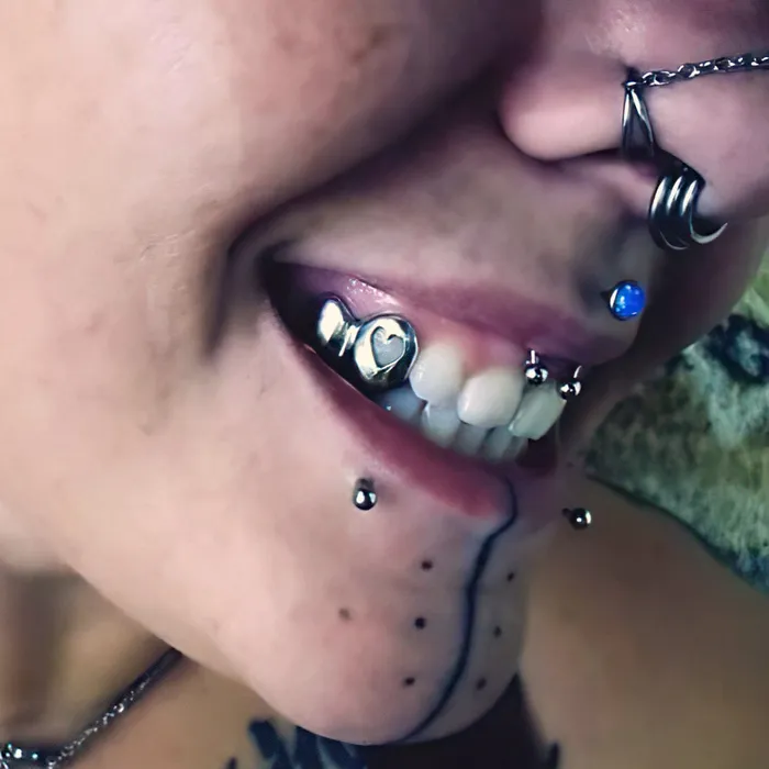 925 Sterling Silver Double Cap Heart Cutout Open Tooth Custom Grillz Bling Cartel Admin Rings