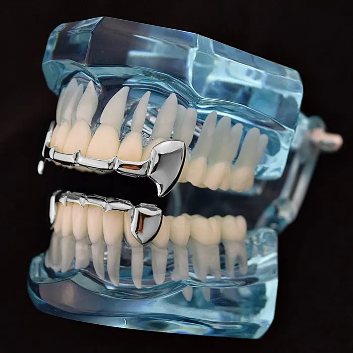 Rings Bling Cartel Admin Silver Tone Vampire Fangs Half Teeth Grillz Set