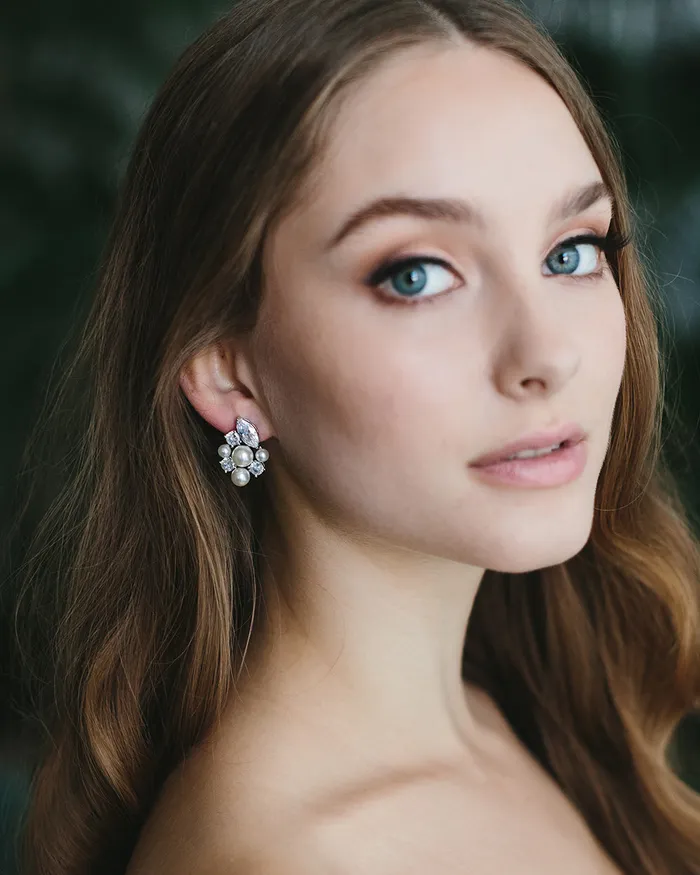 Earrings Dareth Colburn Rebecca Pearl Stud Earrings