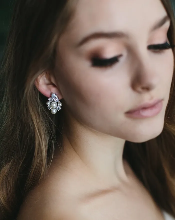 Earrings Dareth Colburn Rebecca Pearl Stud Earrings