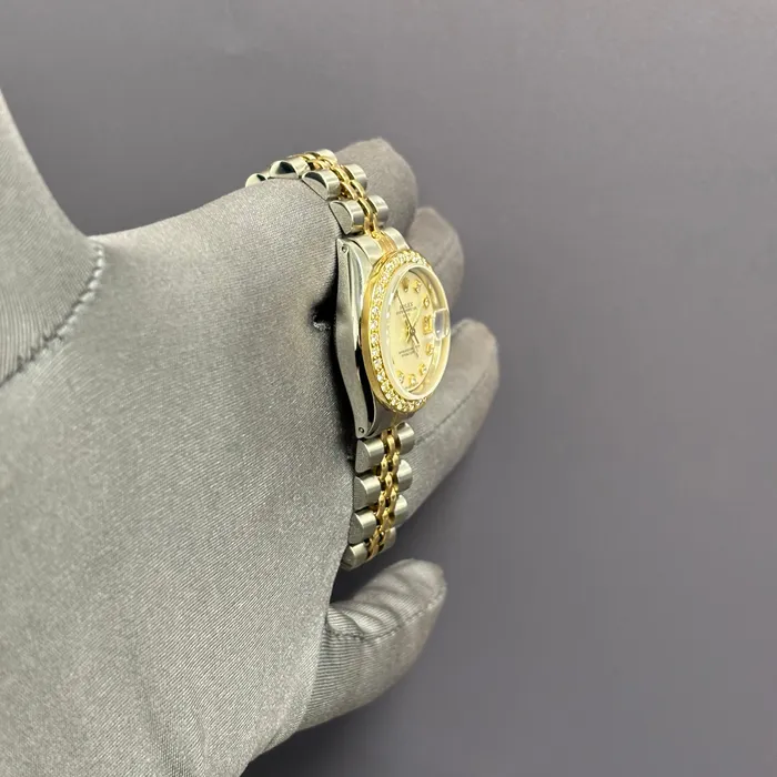 Rolex Datejust 26mm MOP Dial Watch Ref 6917 Happy Jewelers Watches Rolex Datejust 26mm MOP Dial Watch Ref 6917 Happy Jewelers Watches